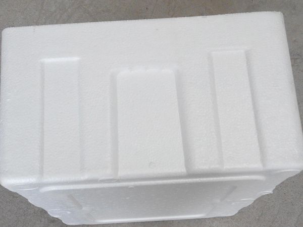泡沫蔬菜保鮮箱　